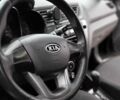 Черный Киа Рио, объемом двигателя 1.4 л и пробегом 100 тыс. км за 7607 $, фото 5 на Automoto.ua