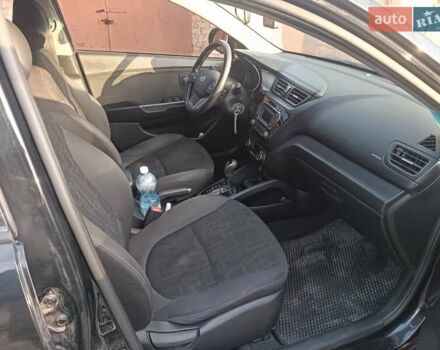 Черный Киа Рио, объемом двигателя 1.59 л и пробегом 178 тыс. км за 8400 $, фото 7 на Automoto.ua