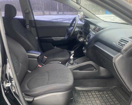 Черный Киа Рио, объемом двигателя 1.59 л и пробегом 249 тыс. км за 6900 $, фото 10 на Automoto.ua