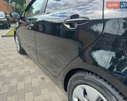 Черный Киа Рио, объемом двигателя 1.4 л и пробегом 155 тыс. км за 7500 $, фото 13 на Automoto.ua