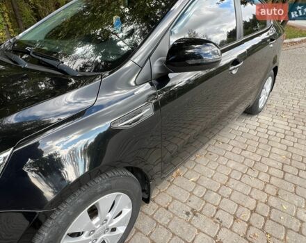 Черный Киа Рио, объемом двигателя 1.59 л и пробегом 160 тыс. км за 8100 $, фото 4 на Automoto.ua