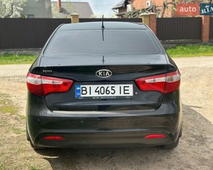 Черный Киа Рио, объемом двигателя 1.4 л и пробегом 108 тыс. км за 7950 $, фото 4 на Automoto.ua