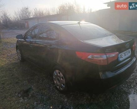Черный Киа Рио, объемом двигателя 1.59 л и пробегом 178 тыс. км за 8400 $, фото 4 на Automoto.ua