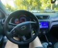 Черный Киа Рио, объемом двигателя 1.6 л и пробегом 330 тыс. км за 6300 $, фото 3 на Automoto.ua