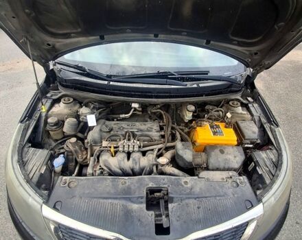 Черный Киа Рио, объемом двигателя 1.4 л и пробегом 197 тыс. км за 7000 $, фото 8 на Automoto.ua