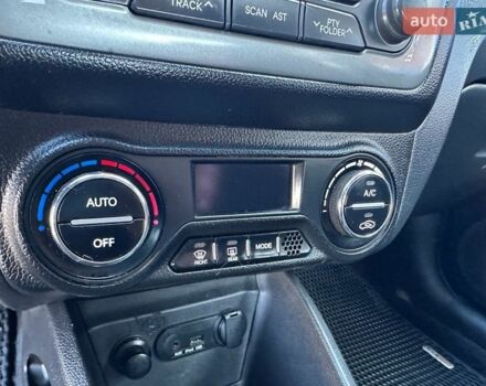 Чорний Кіа Ріо, об'ємом двигуна 1.59 л та пробігом 197 тис. км за 5888 $, фото 35 на Automoto.ua