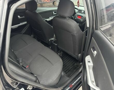 Черный Киа Рио, объемом двигателя 1.6 л и пробегом 178 тыс. км за 8200 $, фото 13 на Automoto.ua