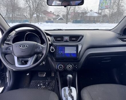 Черный Киа Рио, объемом двигателя 1.4 л и пробегом 160 тыс. км за 7200 $, фото 10 на Automoto.ua