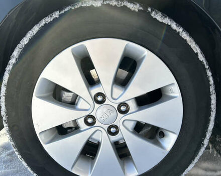 Чорний Кіа Ріо, об'ємом двигуна 1.59 л та пробігом 93 тис. км за 8999 $, фото 31 на Automoto.ua