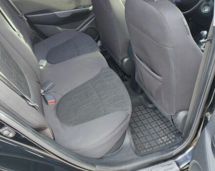 Чорний Кіа Ріо, об'ємом двигуна 0 л та пробігом 246 тис. км за 6800 $, фото 6 на Automoto.ua