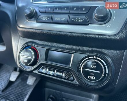 Чорний Кіа Ріо, об'ємом двигуна 1.59 л та пробігом 197 тис. км за 5888 $, фото 45 на Automoto.ua