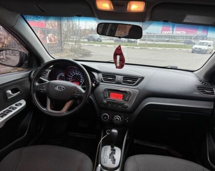 Черный Киа Рио, объемом двигателя 1.6 л и пробегом 178 тыс. км за 8200 $, фото 8 на Automoto.ua