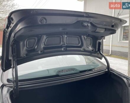 Черный Киа Рио, объемом двигателя 1.4 л и пробегом 124 тыс. км за 9350 $, фото 143 на Automoto.ua