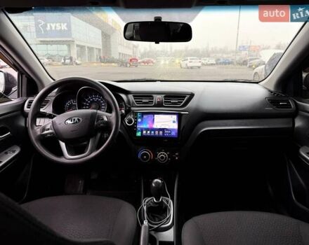 Черный Киа Рио, объемом двигателя 1.4 л и пробегом 220 тыс. км за 8200 $, фото 33 на Automoto.ua