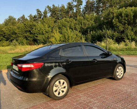 Черный Киа Рио, объемом двигателя 1.4 л и пробегом 183 тыс. км за 7000 $, фото 3 на Automoto.ua