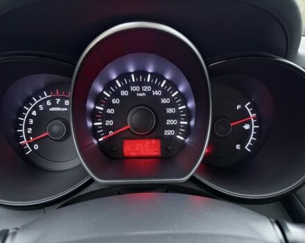 Чорний Кіа Ріо, об'ємом двигуна 1.4 л та пробігом 45 тис. км за 9800 $, фото 15 на Automoto.ua