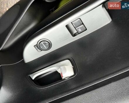 Черный Киа Рио, объемом двигателя 1.4 л и пробегом 220 тыс. км за 8200 $, фото 30 на Automoto.ua