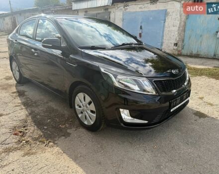 Черный Киа Рио, объемом двигателя 1.6 л и пробегом 61 тыс. км за 10300 $, фото 2 на Automoto.ua