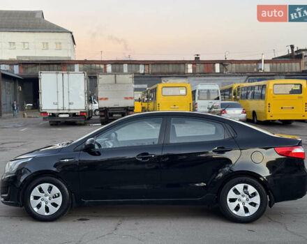 Черный Киа Рио, объемом двигателя 1.4 л и пробегом 305 тыс. км за 4950 $, фото 9 на Automoto.ua