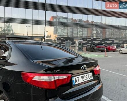 Черный Киа Рио, объемом двигателя 1.4 л и пробегом 90 тыс. км за 9000 $, фото 2 на Automoto.ua
