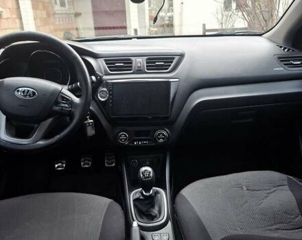 Чорний Кіа Ріо, об'ємом двигуна 1.59 л та пробігом 320 тис. км за 6500 $, фото 8 на Automoto.ua