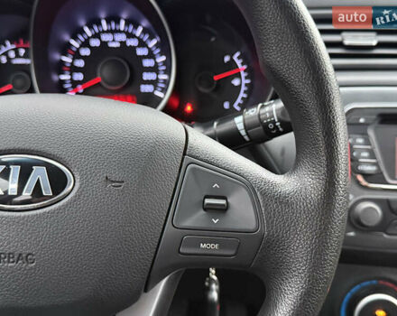 Чорний Кіа Ріо, об'ємом двигуна 1.4 л та пробігом 45 тис. км за 9800 $, фото 17 на Automoto.ua