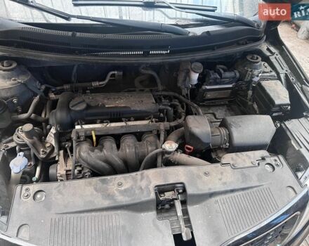 Черный Киа Рио, объемом двигателя 1.59 л и пробегом 105 тыс. км за 2700 $, фото 6 на Automoto.ua