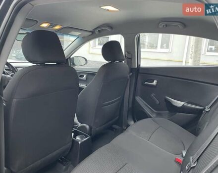 Черный Киа Рио, объемом двигателя 1.4 л и пробегом 124 тыс. км за 9350 $, фото 131 на Automoto.ua