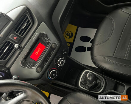 Черный Киа Рио, объемом двигателя 1.4 л и пробегом 143 тыс. км за 8500 $, фото 21 на Automoto.ua