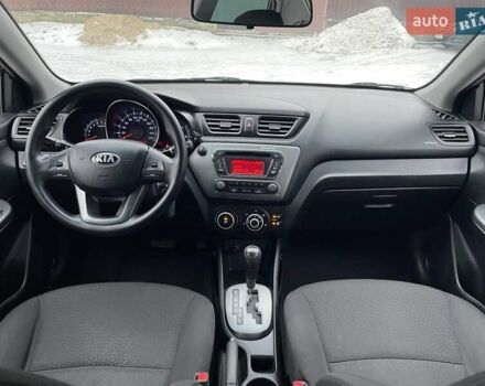 Черный Киа Рио, объемом двигателя 1.4 л и пробегом 124 тыс. км за 9350 $, фото 72 на Automoto.ua