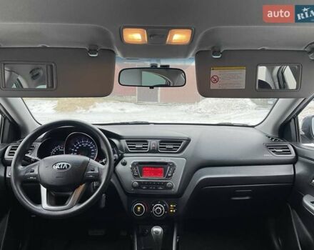 Черный Киа Рио, объемом двигателя 1.4 л и пробегом 124 тыс. км за 9350 $, фото 73 на Automoto.ua