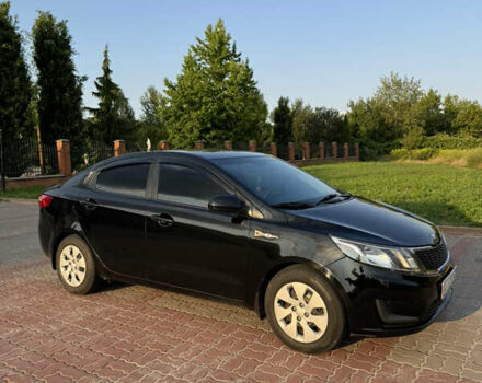 Черный Киа Рио, объемом двигателя 1.4 л и пробегом 183 тыс. км за 7000 $, фото 2 на Automoto.ua