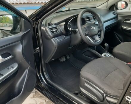 Черный Киа Рио, объемом двигателя 1.4 л и пробегом 121 тыс. км за 8300 $, фото 5 на Automoto.ua