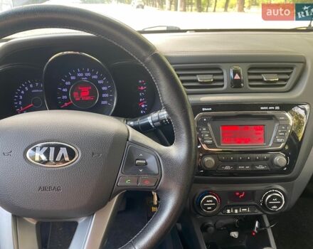 Черный Киа Рио, объемом двигателя 1.6 л и пробегом 61 тыс. км за 8200 $, фото 6 на Automoto.ua