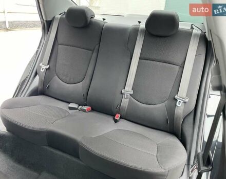 Черный Киа Рио, объемом двигателя 1.4 л и пробегом 124 тыс. км за 9350 $, фото 70 на Automoto.ua