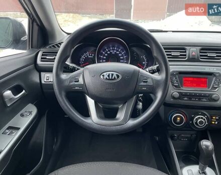 Черный Киа Рио, объемом двигателя 1.4 л и пробегом 124 тыс. км за 9350 $, фото 78 на Automoto.ua