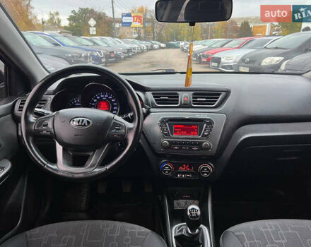 Черный Киа Рио, объемом двигателя 1.6 л и пробегом 170 тыс. км за 7999 $, фото 14 на Automoto.ua