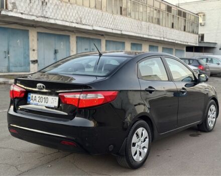Черный Киа Рио, объемом двигателя 1.4 л и пробегом 305 тыс. км за 4750 $, фото 3 на Automoto.ua