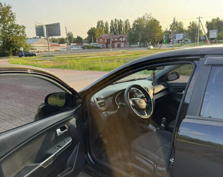 Черный Киа Рио, объемом двигателя 1.4 л и пробегом 183 тыс. км за 7000 $, фото 8 на Automoto.ua