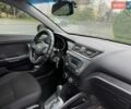 Чорний Кіа Ріо, об'ємом двигуна 1.4 л та пробігом 107 тис. км за 7500 $, фото 6 на Automoto.ua