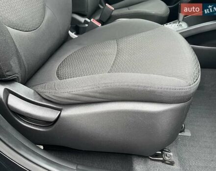 Черный Киа Рио, объемом двигателя 1.4 л и пробегом 124 тыс. км за 9350 $, фото 111 на Automoto.ua