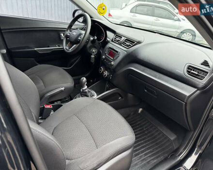 Черный Киа Рио, объемом двигателя 1.4 л и пробегом 185 тыс. км за 6999 $, фото 12 на Automoto.ua