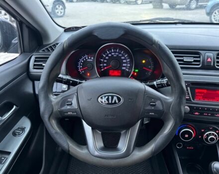 Чорний Кіа Ріо, об'ємом двигуна 1.4 л та пробігом 214 тис. км за 7700 $, фото 7 на Automoto.ua
