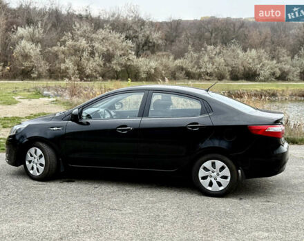 Чорний Кіа Ріо, об'ємом двигуна 1.4 л та пробігом 45 тис. км за 9800 $, фото 10 на Automoto.ua