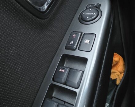 Черный Киа Рио, объемом двигателя 1.6 л и пробегом 150 тыс. км за 9000 $, фото 10 на Automoto.ua