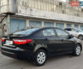 Черный Киа Рио, объемом двигателя 1.4 л и пробегом 305 тыс. км за 4950 $, фото 5 на Automoto.ua