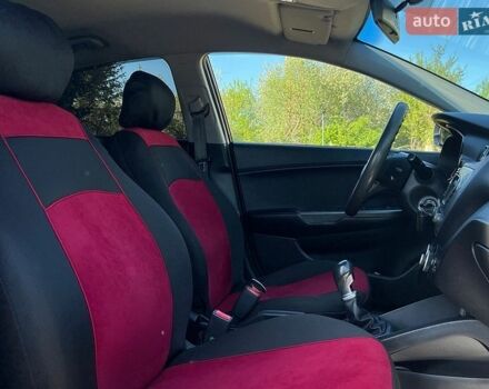 Черный Киа Рио, объемом двигателя 1.4 л и пробегом 215 тыс. км за 6999 $, фото 15 на Automoto.ua