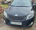 Черный Киа Рио, объемом двигателя 1.59 л и пробегом 320 тыс. км за 6500 $, фото 1 на Automoto.ua