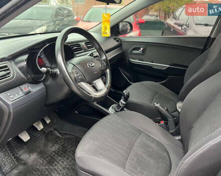 Черный Киа Рио, объемом двигателя 1.6 л и пробегом 170 тыс. км за 7999 $, фото 12 на Automoto.ua