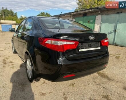 Черный Киа Рио, объемом двигателя 1.6 л и пробегом 61 тыс. км за 10300 $, фото 5 на Automoto.ua